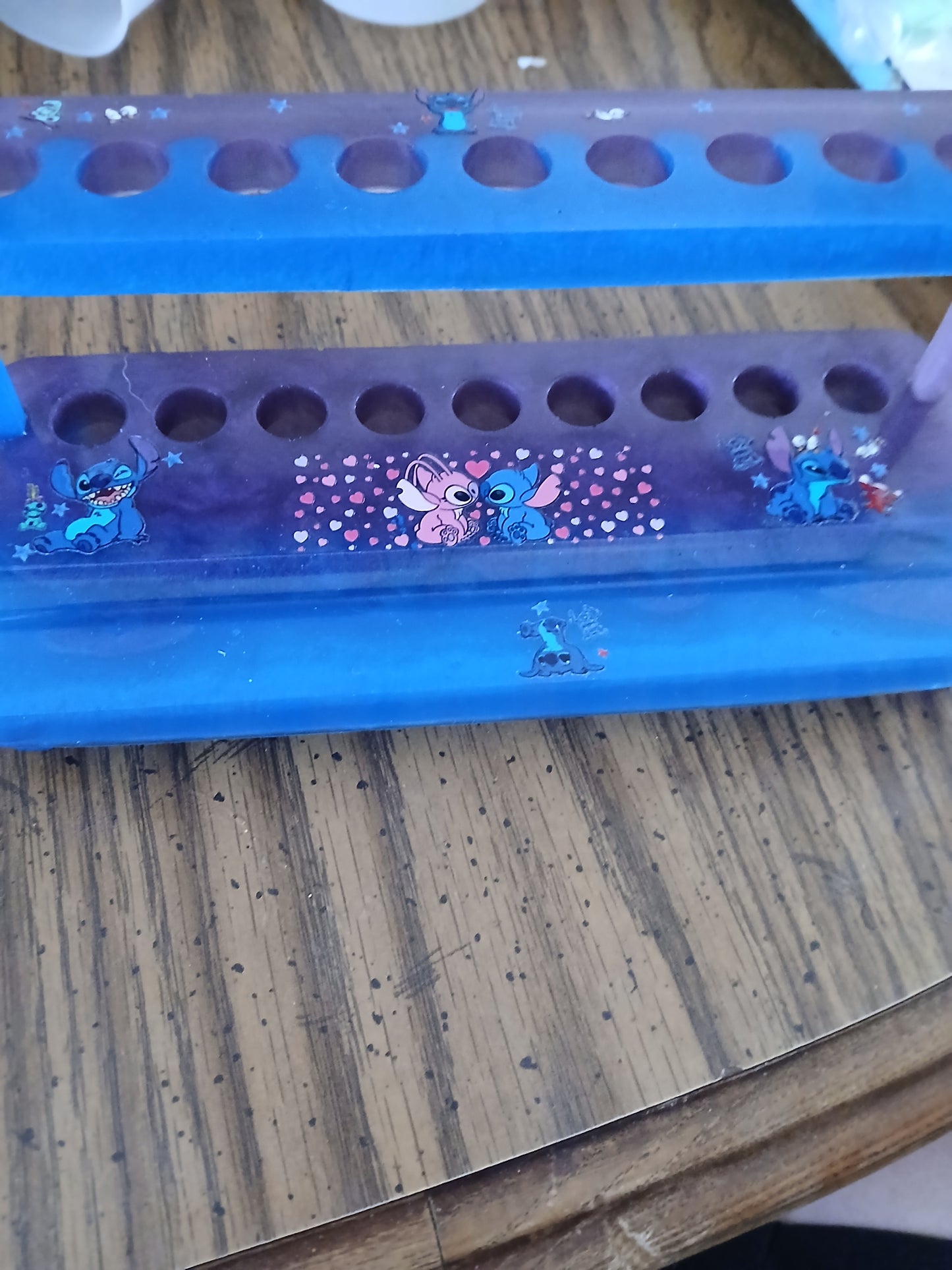 Pen holder
