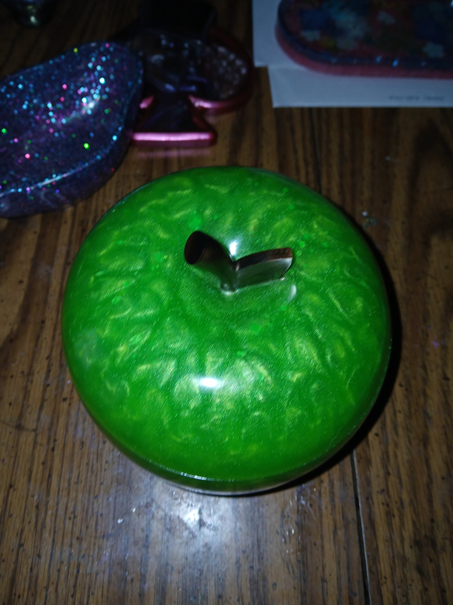 XL Apple jar with lid