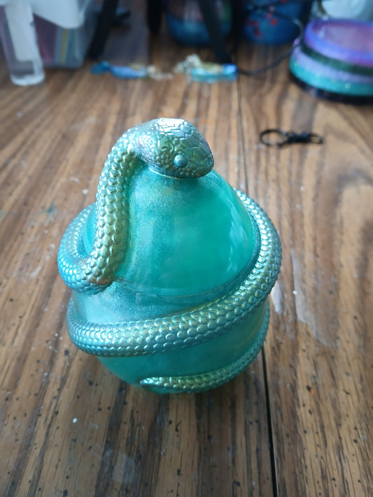Snake Jar