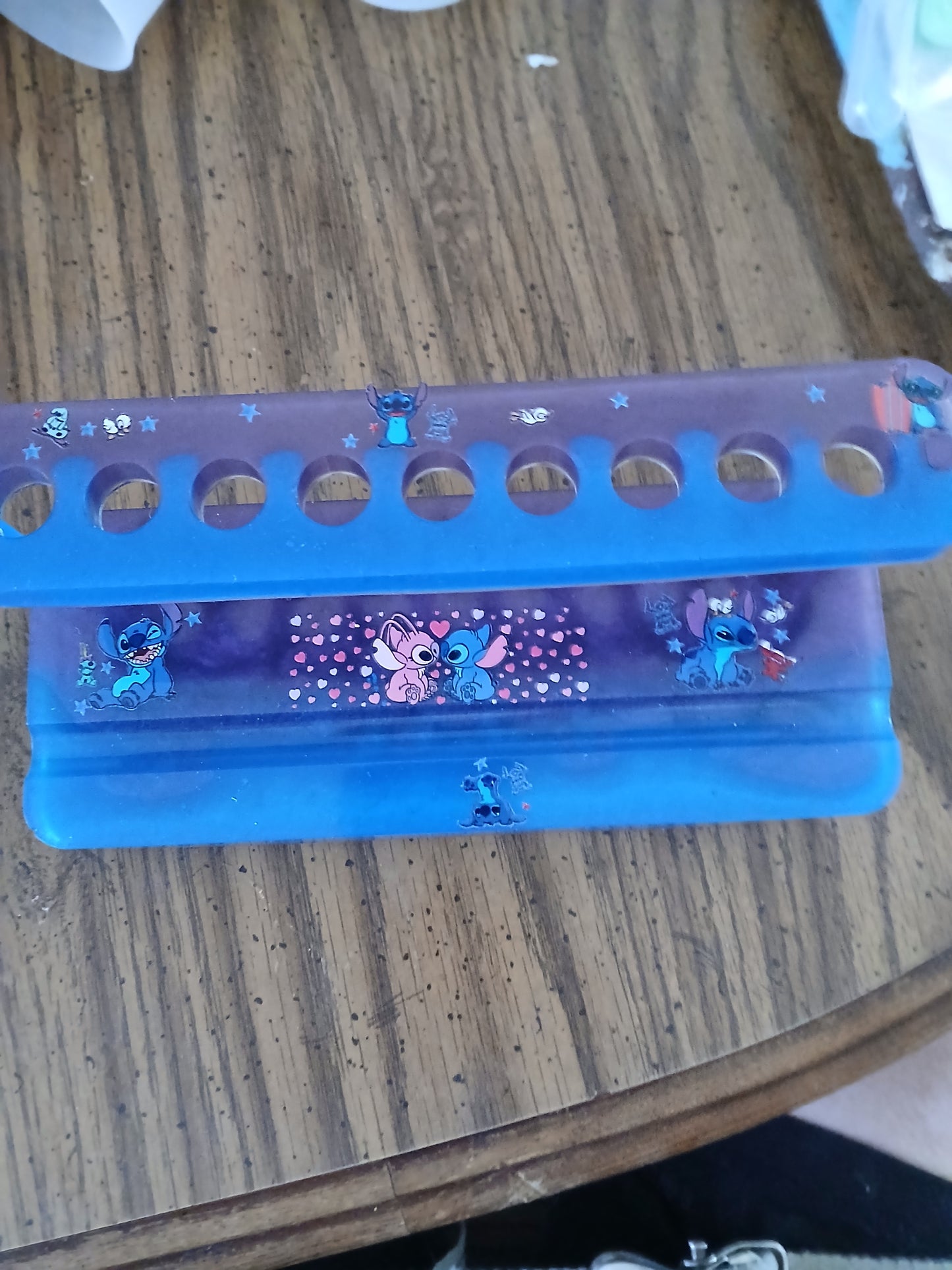 Pen holder